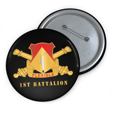 Load image into Gallery viewer, Custom Pin Buttons - 94th Field Artillery Regiment - DUI w Br - 1st Battalion - Gold X 300
