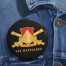 Load image into Gallery viewer, Custom Pin Buttons - 94th Field Artillery Regiment - DUI w Br - 1st Battalion - Gold X 300
