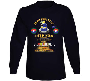 2nd  Bn 39th Infantry - 9th  Infantry Div - Ft Lewis, Wa  - Fighting Falcons  W Cold Svc X 300 Classic T Shirt, Crewneck Sweatshirt, Hoodie, Long Sleeve