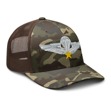 Load image into Gallery viewer, Camouflage trucker hat - Vietnam - Vietnam Airborne Qualification Badge X 300
