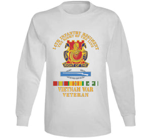 Army - Dui - 14th Infantry Regiment The Right Of The Line W Cib - Vn Svc X 300 Classic T Shirt, Crewneck Sweatshirt, Hoodie, Long Sleeve