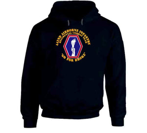 Army - 442nd Airborne Infantry Regimental Combat Team Classic T Shirt, Crewneck Sweatshirt, Hoodie, Long Sleeve