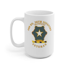 Load image into Gallery viewer, Army - 3rd Battalion 36th Infantry Distinctive Unit Insignia - Bayonets - Veteran - Mug
